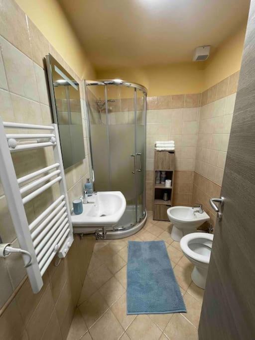 Perugia Home Apartment La Finestra Di Fronte エクステリア 写真
