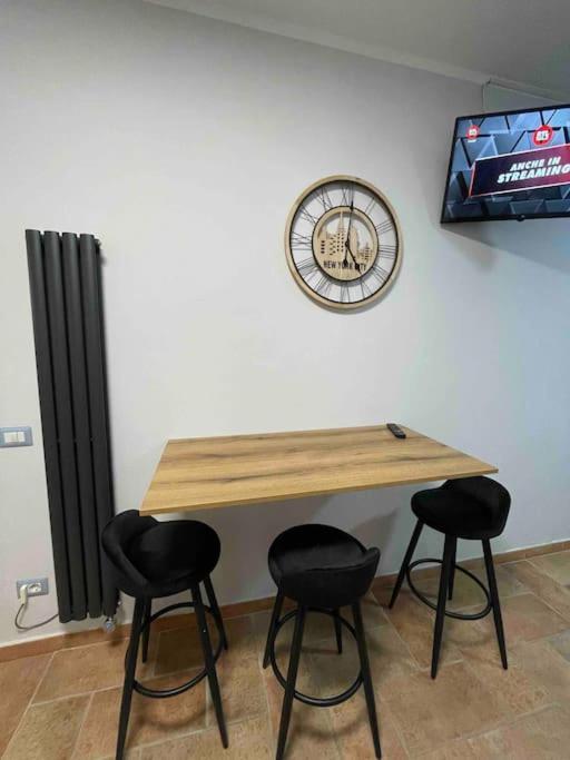 Perugia Home Apartment La Finestra Di Fronte エクステリア 写真