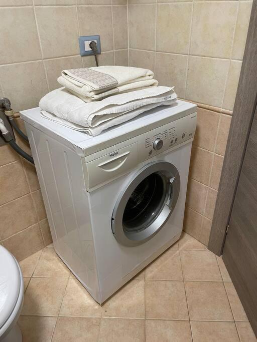 Perugia Home Apartment La Finestra Di Fronte エクステリア 写真